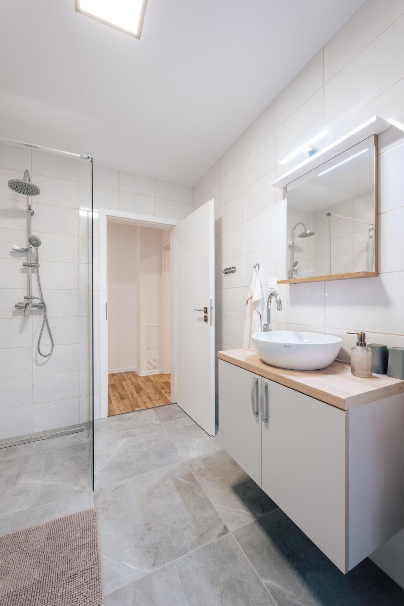 Sardice Apartman U Sklepu מראה חיצוני תמונה