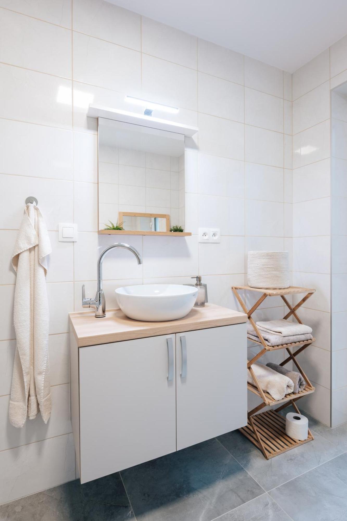 Sardice Apartman U Sklepu מראה חיצוני תמונה